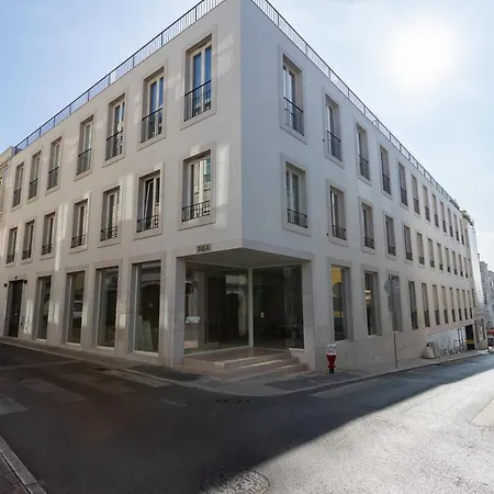 Elegant & Sophisticated Campo Ourique By Gt House Apartment