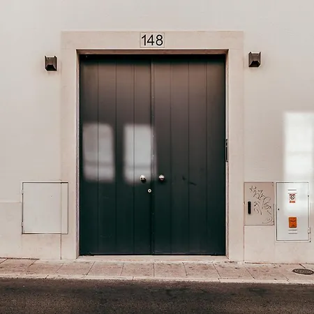 Elegant & Sophisticated Campo Ourique By Gt House